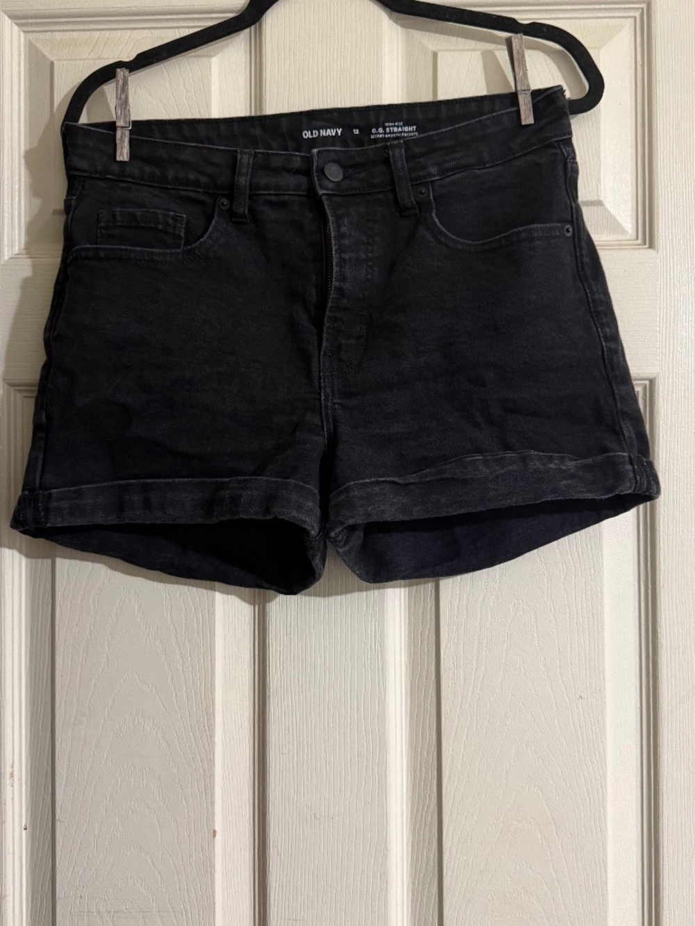 Old Navy High-Waisted O.G. Straight Black Jean Shorts for Women